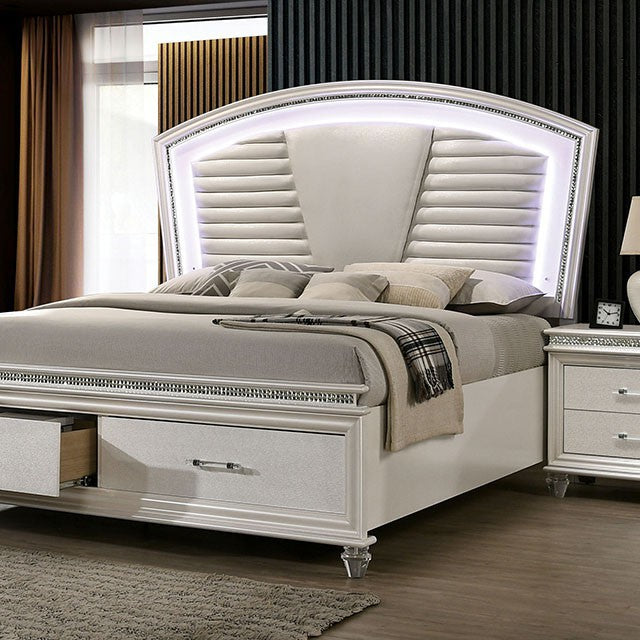 Maddie Queen Bedroom Set
