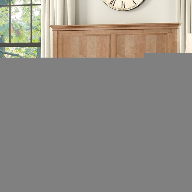McHenry Queen Bedroom Set